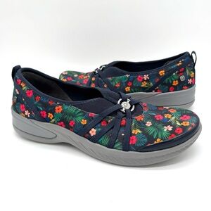 BZees Niche cushion tropical floral slip on ballet flats